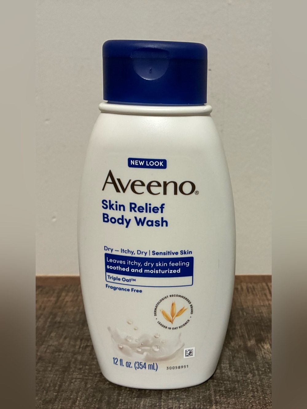 Aveeno Skin Relief Body Wash 12 oz Fragrance Free Dry Itchy Sensitive Skin